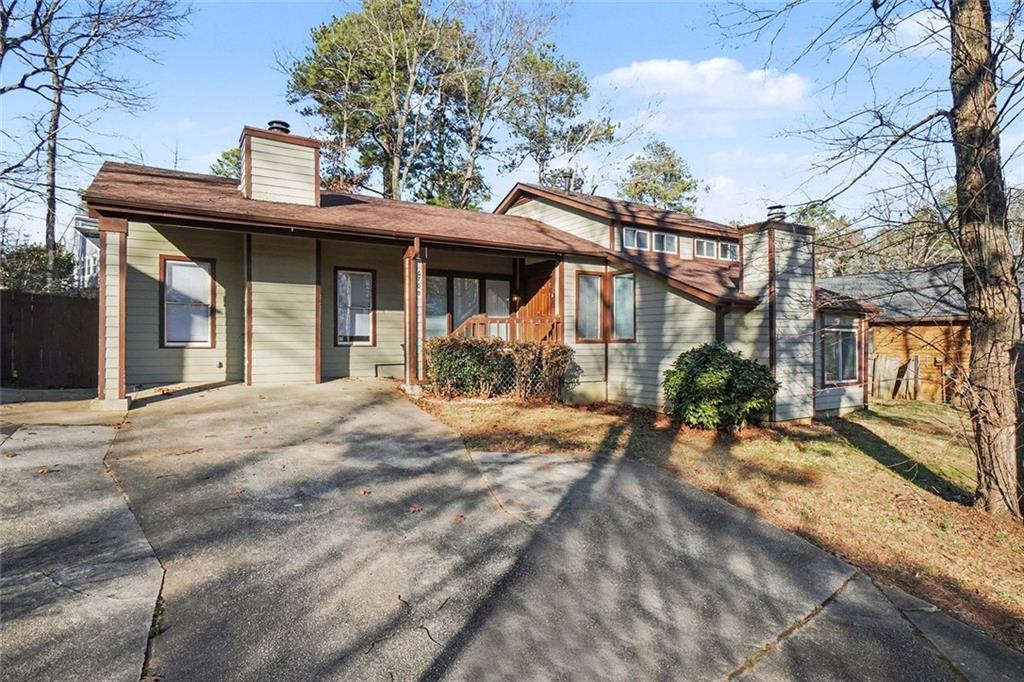 6700 Live Oak Ln., Douglasville, GA 30135