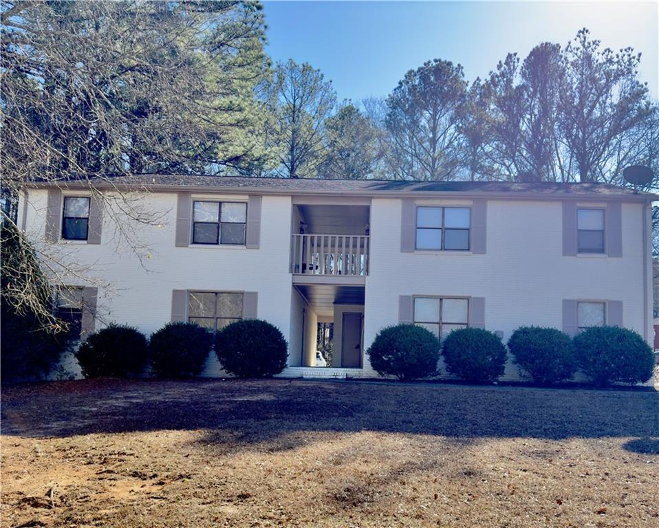 155 Meadowbrook Ct., Fayetteville, GA 30215