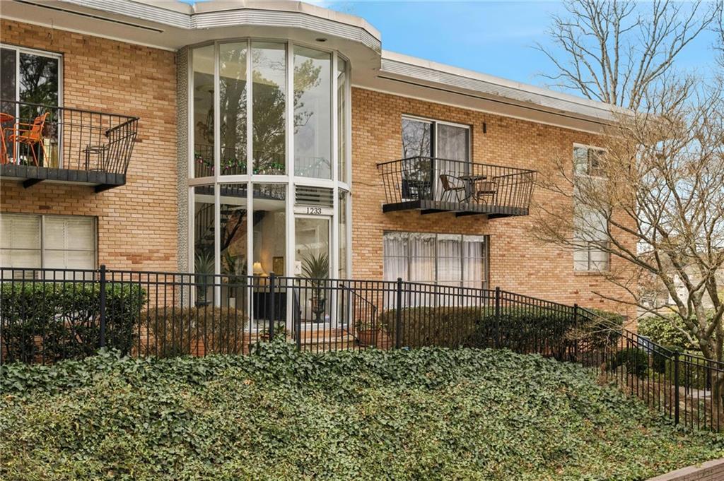 1233 Woodland Ave. ##5, Atlanta, GA 30324