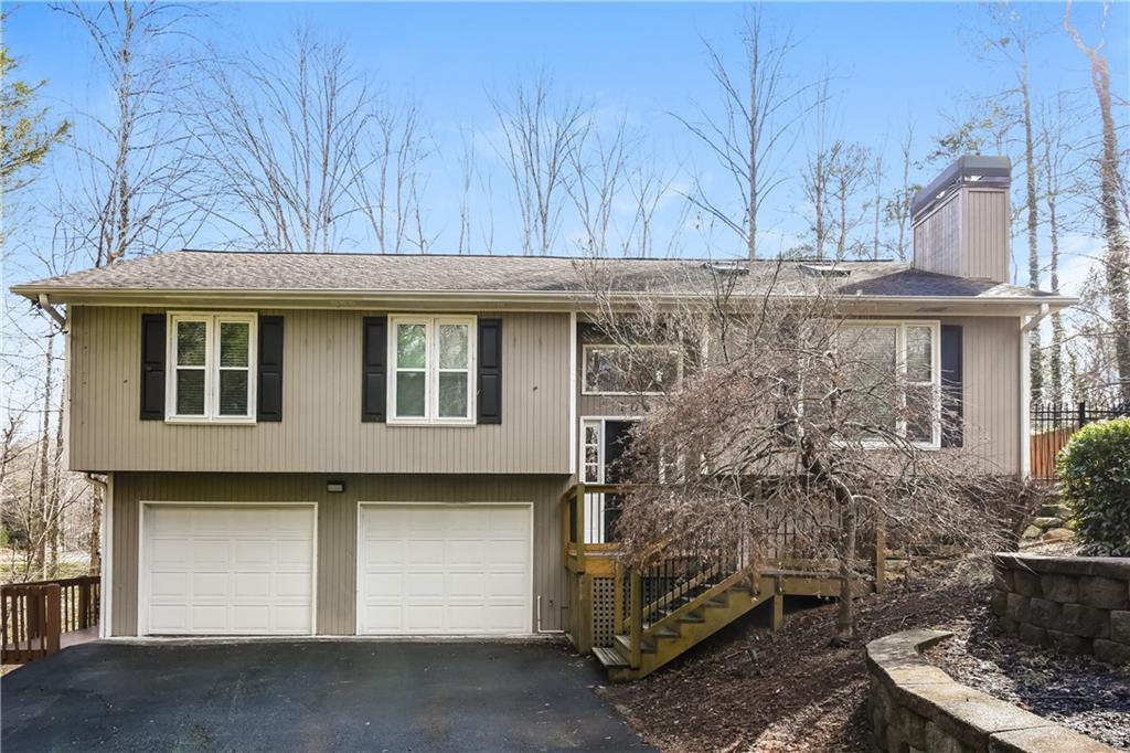 108 Toonigh Ct., Woodstock, GA 30188