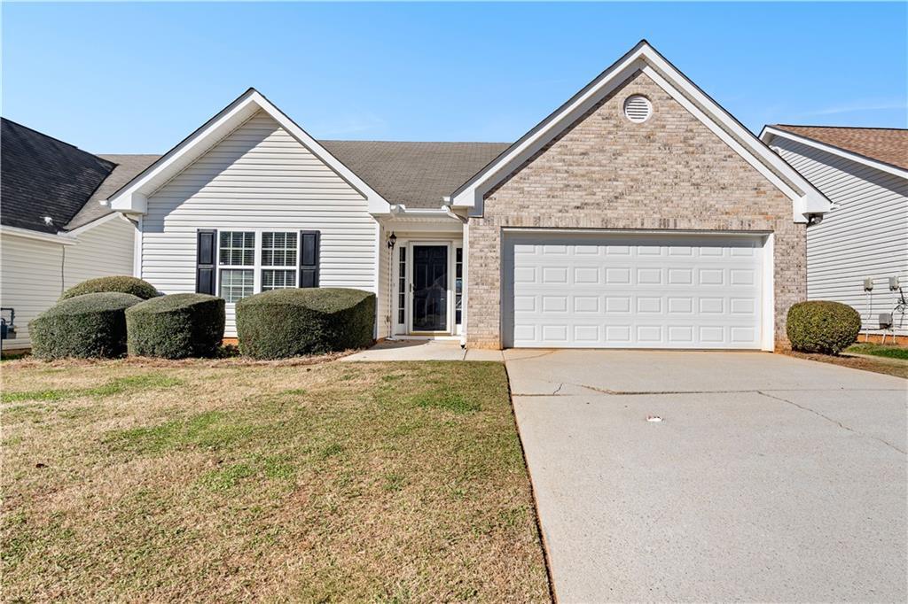 160 Charleston Pl., Covington, GA 30016