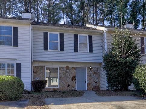 3525 Kennesaw Station Dr., Kennesaw, GA 30144