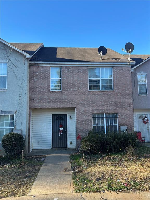 366 N Beach Ct., Riverdale, GA 30274