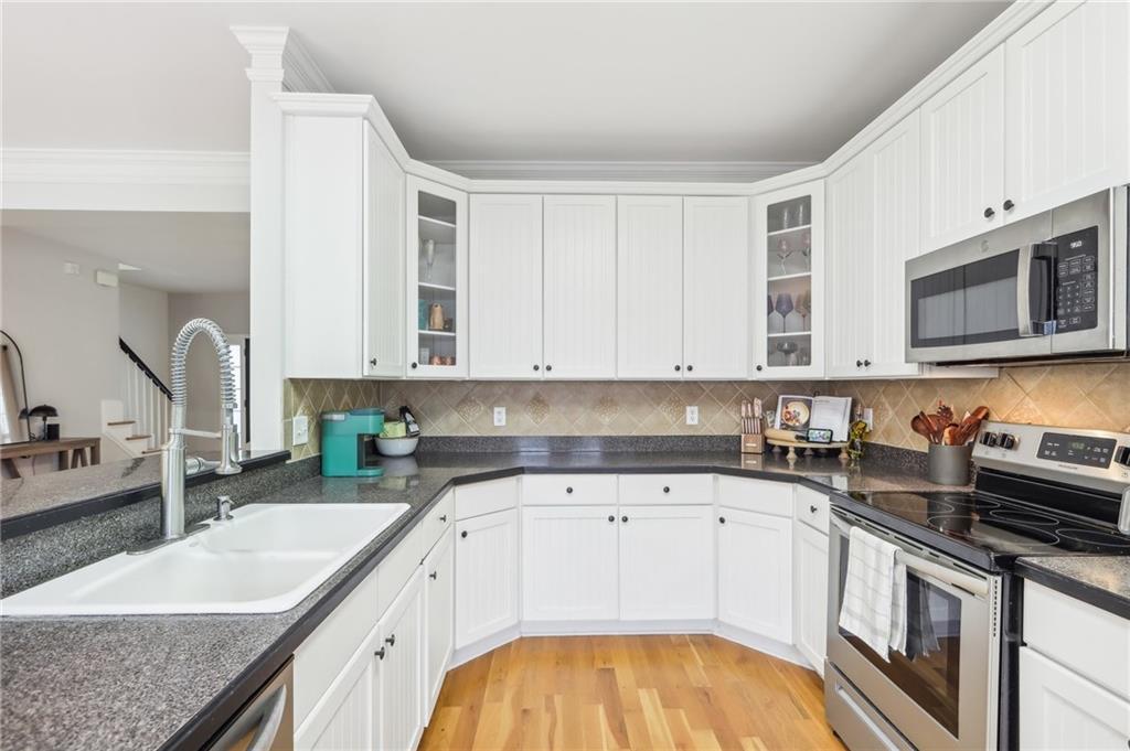 49 High Point Cir., Newnan, GA 30265