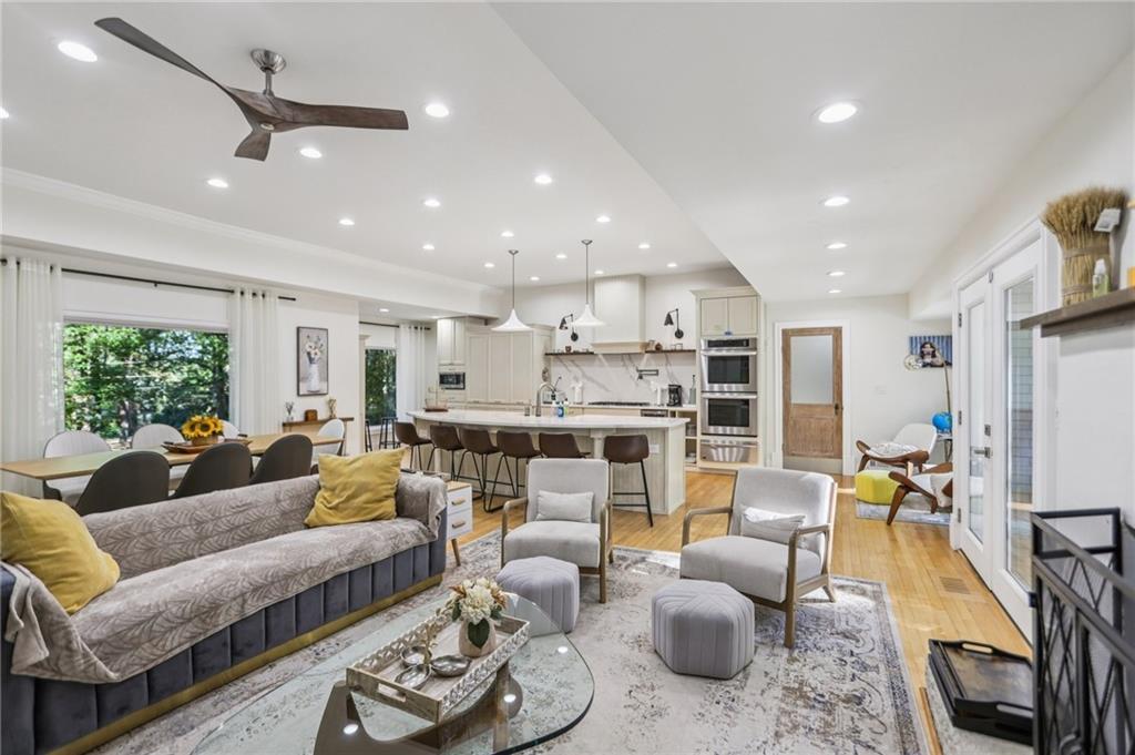 3027 Jodeco Dr., Jonesboro, GA 30236