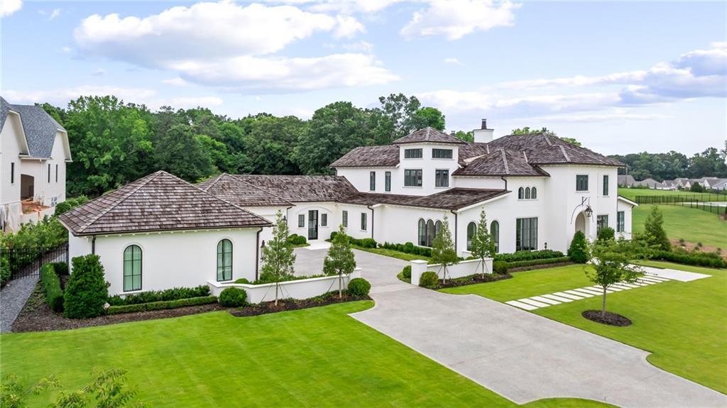 1640 Kenai Rd., Kennesaw, GA 30152