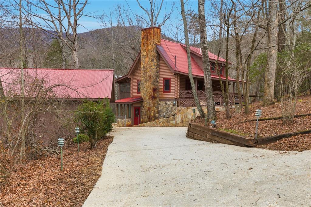 61 Bear Ridge Rd., Cleveland, GA 30528