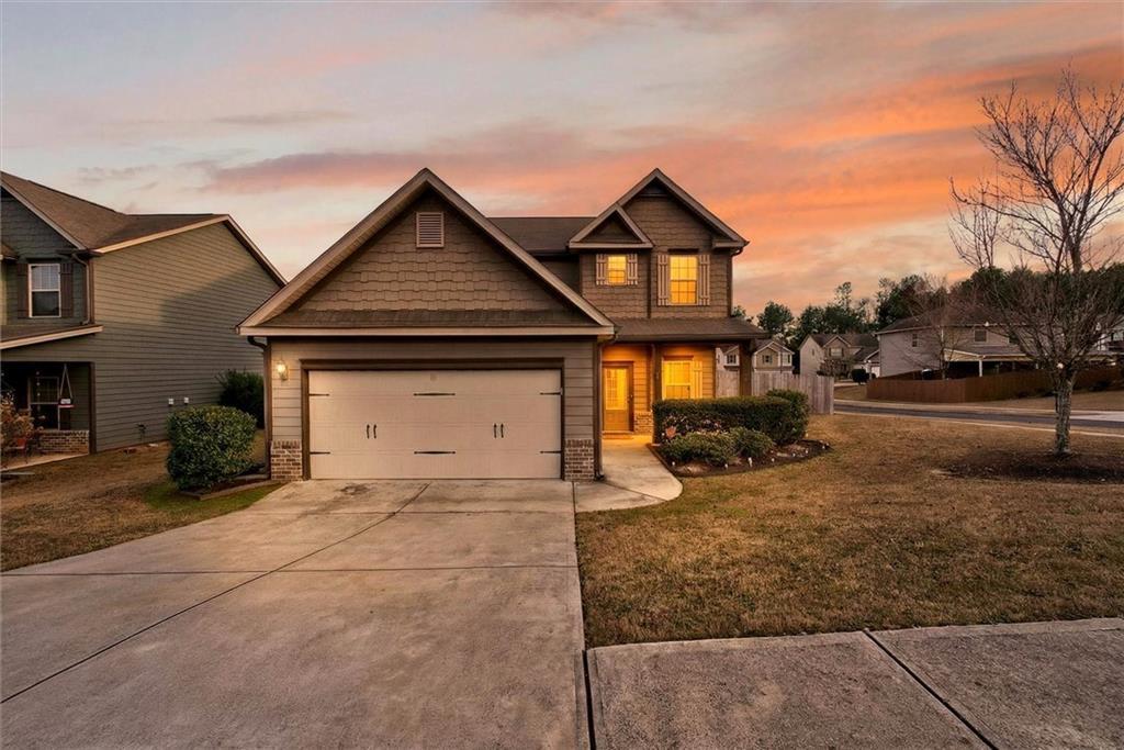 1093 Easley Ct., Lawrenceville, GA 30045