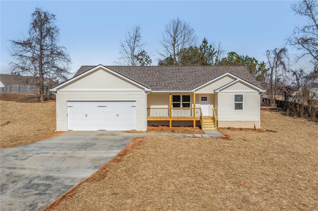 625 Cypress Dr., Mount Airy, GA 30563