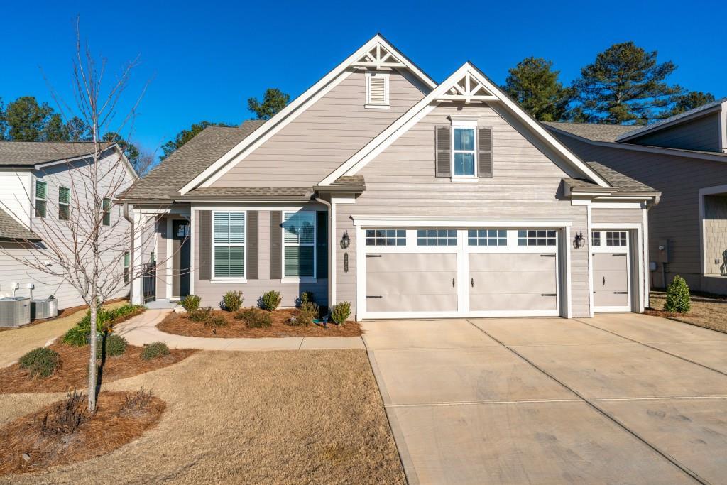 226 Geneva Way, Hoschton, GA 30548