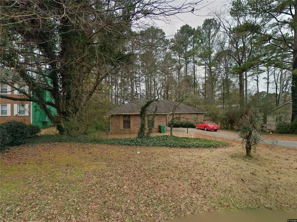 5975 Great Oaks Dr., Lithonia, GA 30058