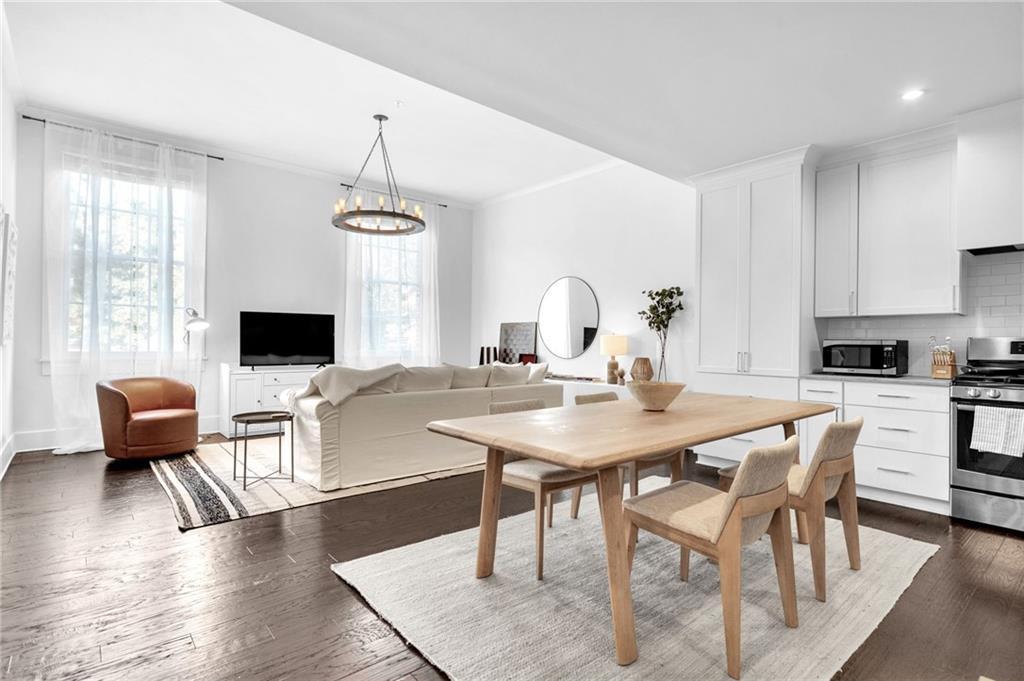 10625 Serenbe Ln. #206, Chattahoochee Hills, GA 30268