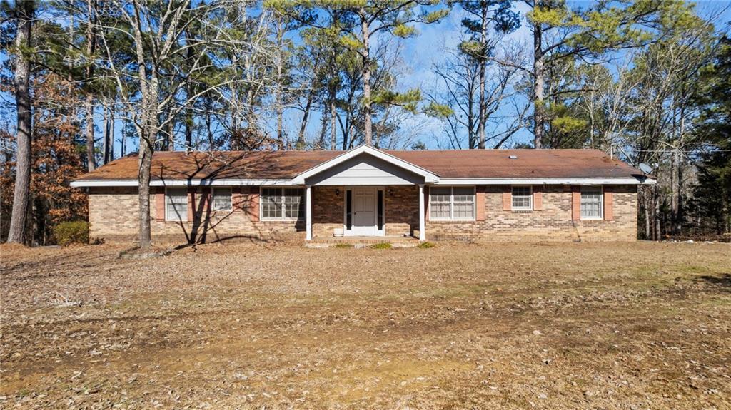 6902 Blacks Bluff Rd., Cave Spring, GA 30124