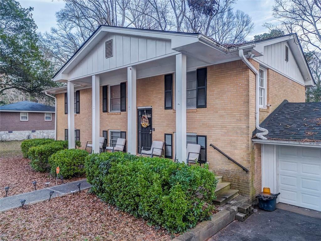 1607 Hillview Ave., Jonesboro, GA 30236