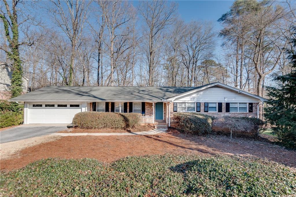 1435 Cedarhurst Dr., Atlanta, GA 30338