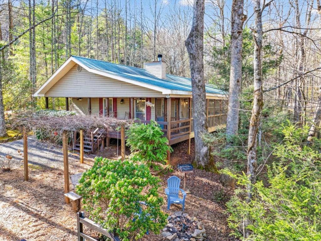 175 Laralynn Ln., Clarkesville, GA 30523