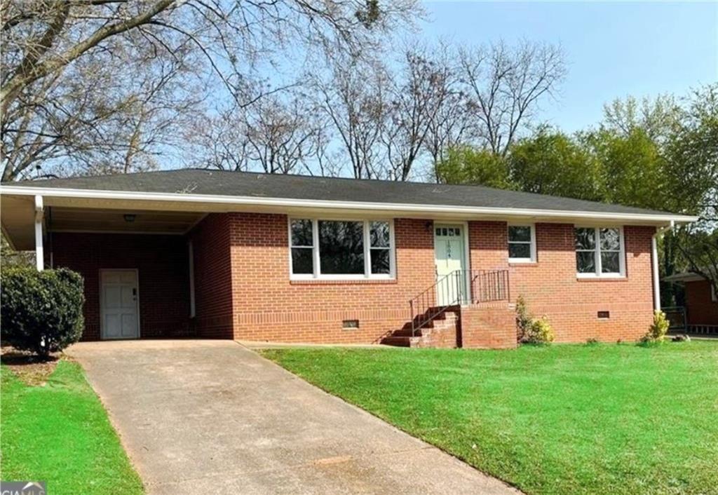 1804 Spring Valley Cir., Griffin, GA 30223