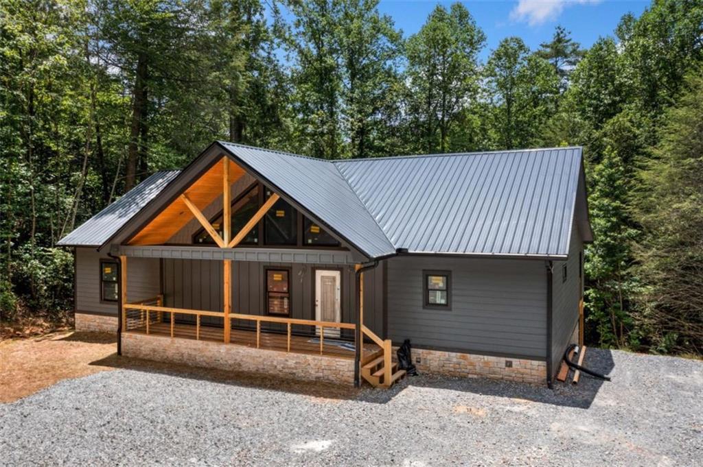 641 Bryant Farm Ln., Ellijay, GA 30540