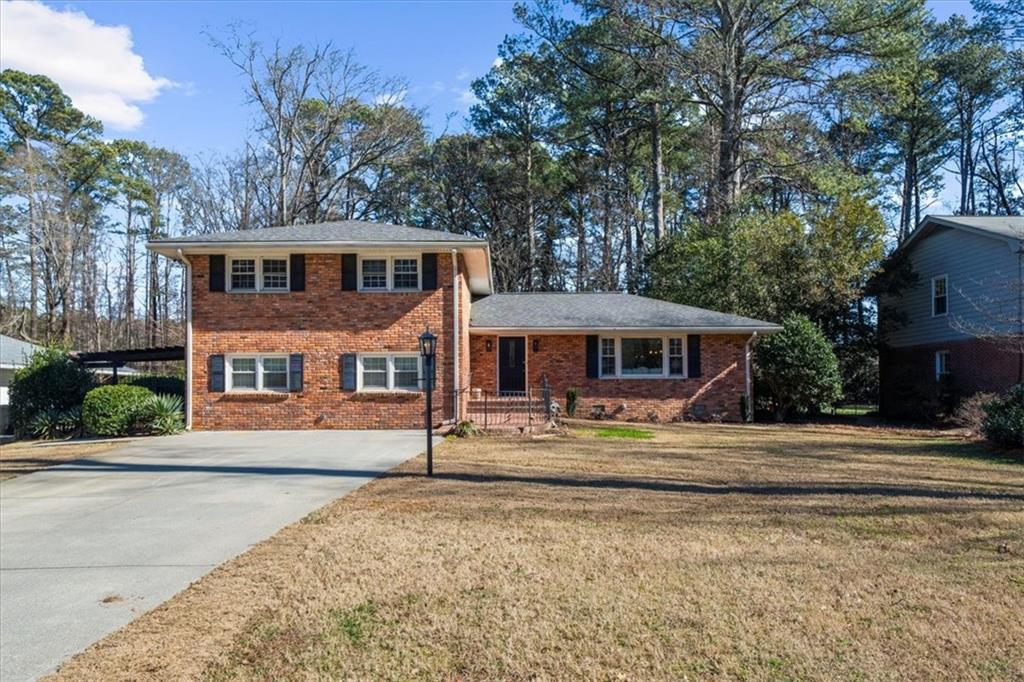 2142 Aldah Dr., Tucker, GA 30084