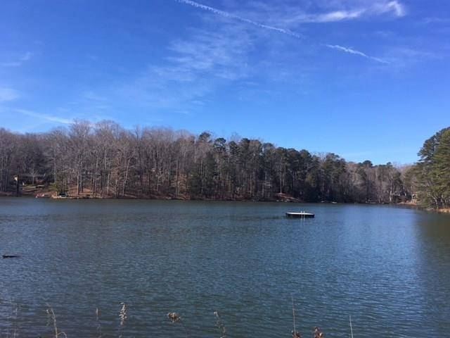 370 Kenilworth Cir., Stone Mountain, GA 30083