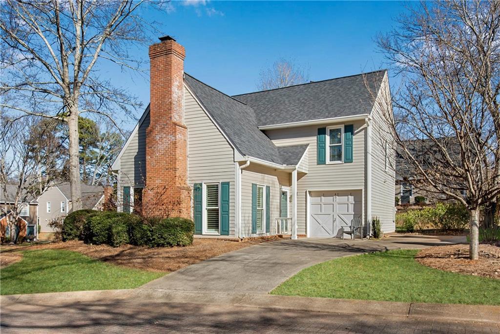 401 Roswell Green Ln., Roswell, GA 30075