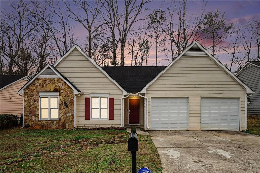 4873 Fenbrook Dr., Stone Mountain, GA 30088