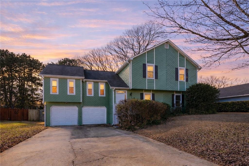 936 Tyrell Dr., Austell, GA 30106