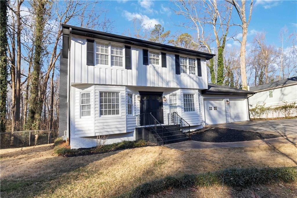 631 Bralorne Dr., Stone Mountain, GA 30087