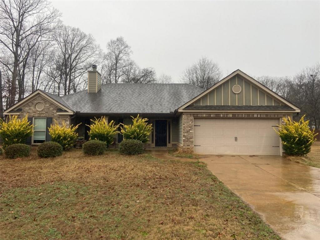 2432 Hollis Rd., Statham, GA 30666