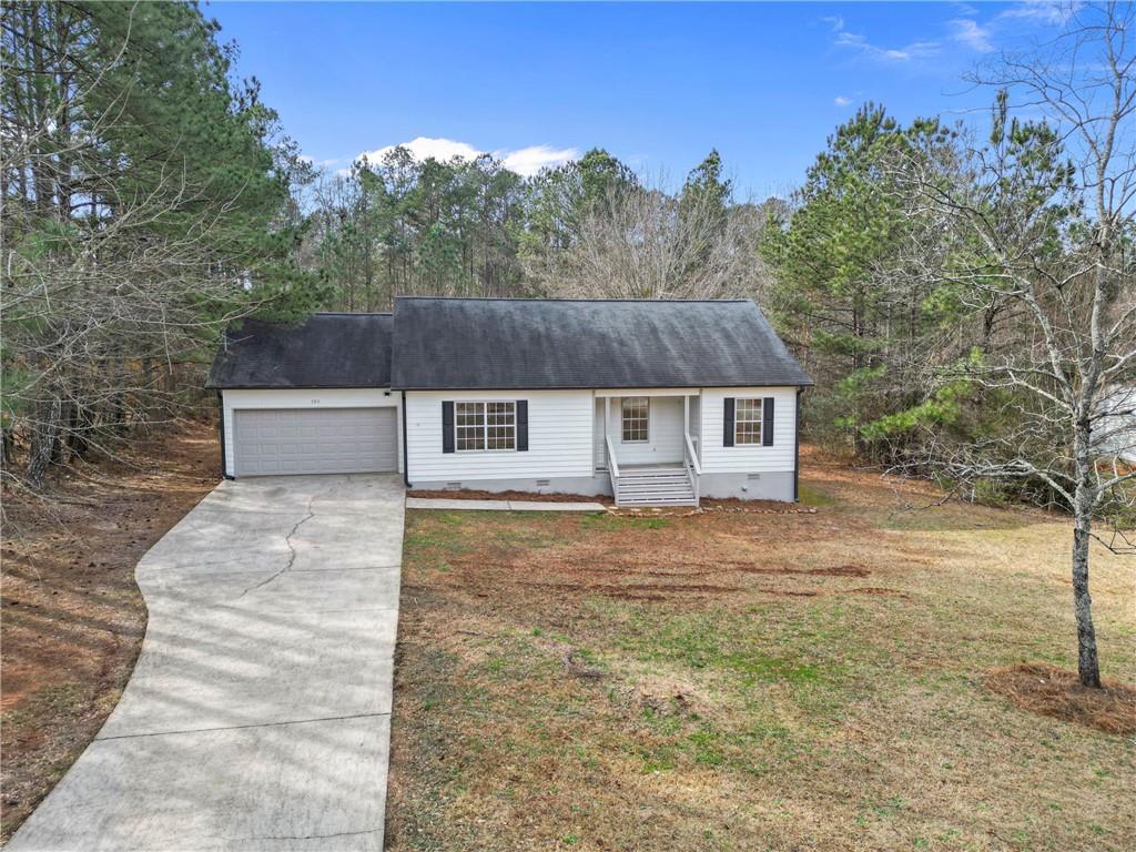 585 Pendergrass Dr., Statham, GA 30666