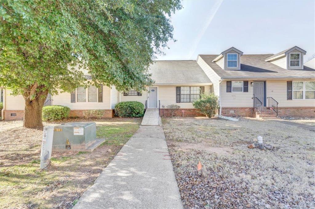 5507 Park Pl., Atlanta, GA 30349