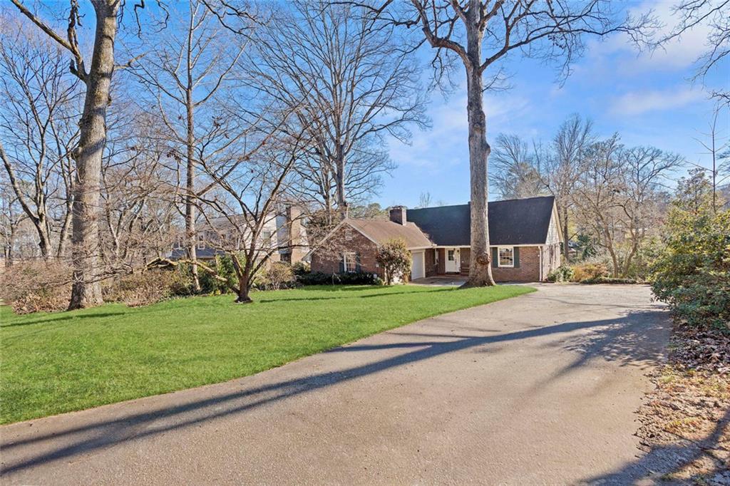 4251 Tuckersham Ln., Tucker, GA 30084