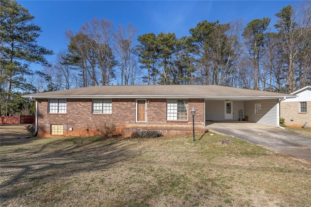 2075 Pinevale Dr., Marietta, GA 30066