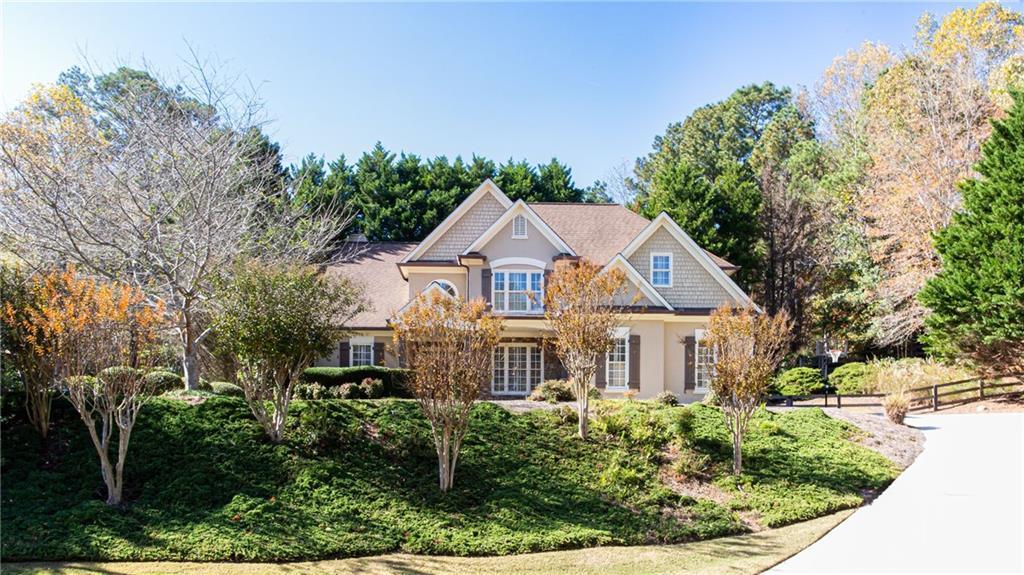 4010 Rockingham Dr., Roswell, GA 30075