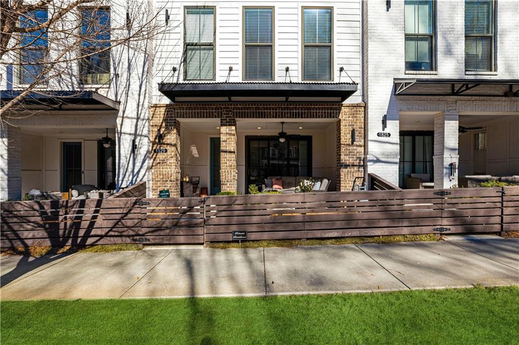 1829 La Dawn Ln., Atlanta, GA 30318