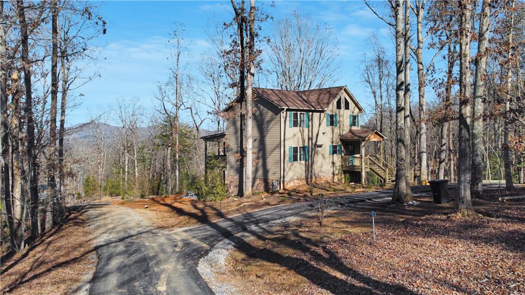 196 Grayson Point, Blue Ridge, GA 30513