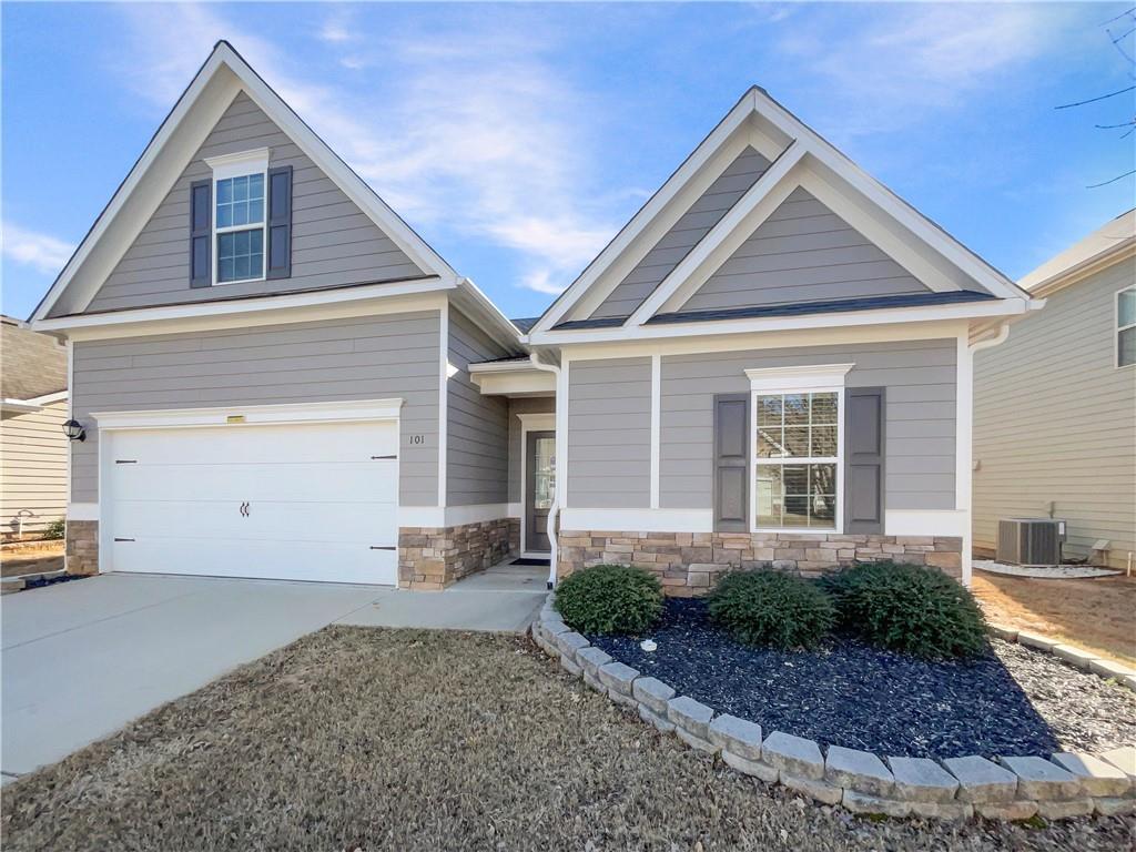 101 Thomaston St., Newnan, GA 30263