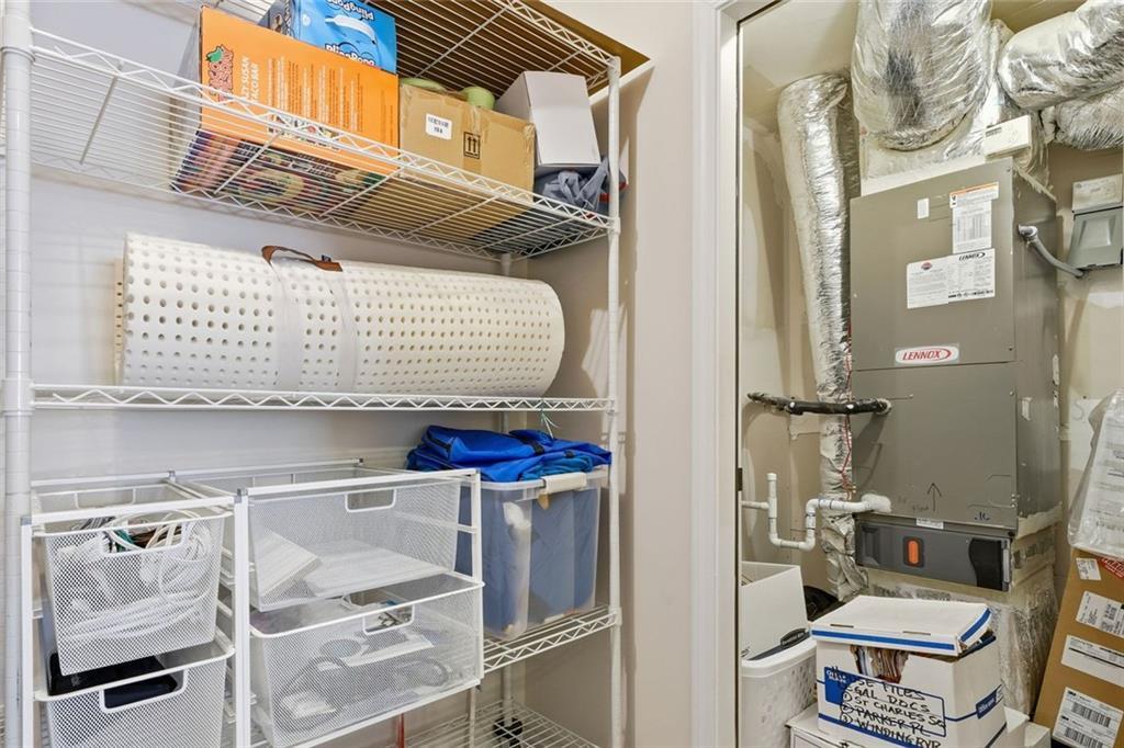 1045 Jordan Ln., Alpharetta, GA 30004