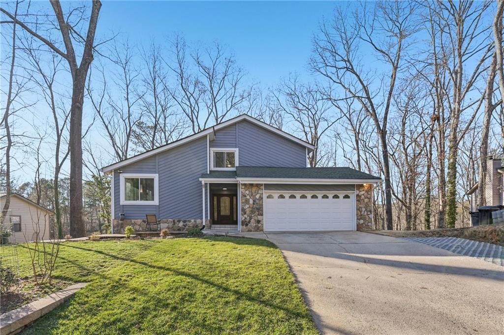 9485 Martin Rd., Roswell, GA 30076