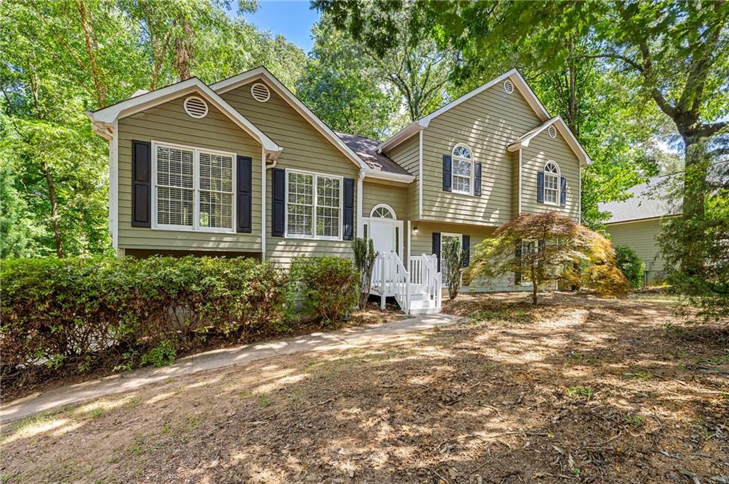 5065 Doubletree Dr., Cumming, GA 30040