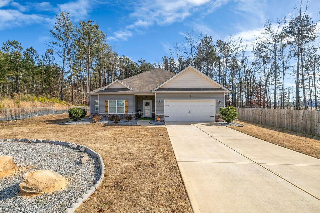 814 Natures Walk, Gray, GA 31032