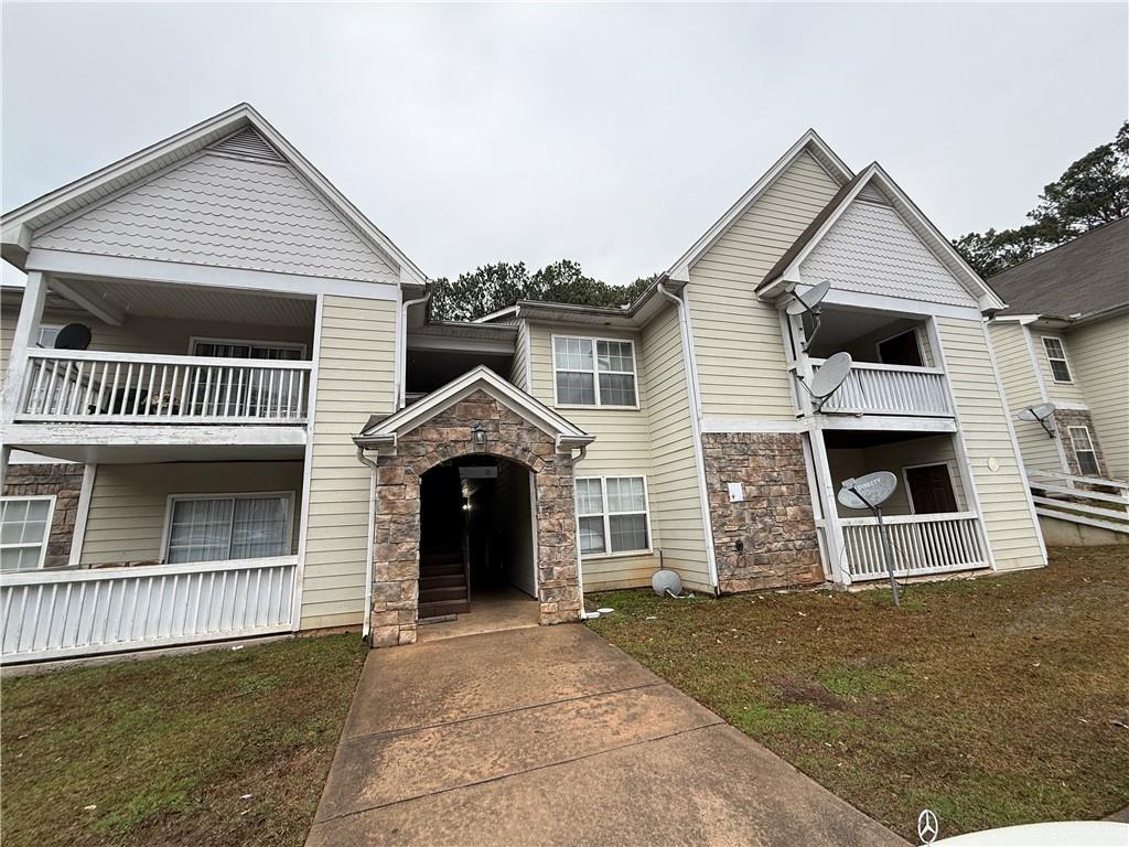 312 Ridge Creek Dr., Clarkston, GA 30021