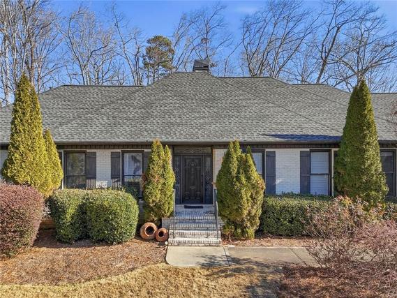 New Homes with Master Bedrooms on the 1st Floor That Attend Roswell High School: January 17th to January 23rd