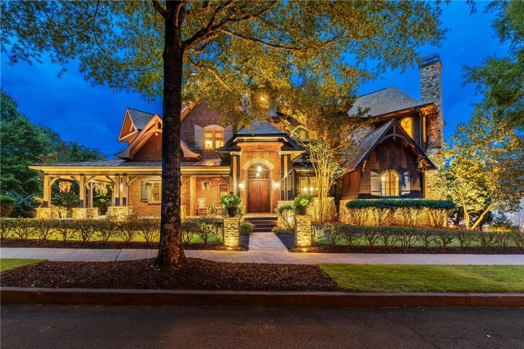 6407 Grand Marina Cir, Gainesville, GA 30506