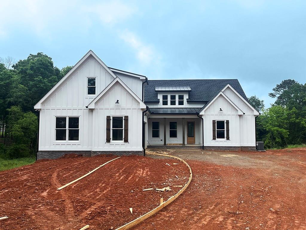 189 Pope Dr., Canton, GA 30114