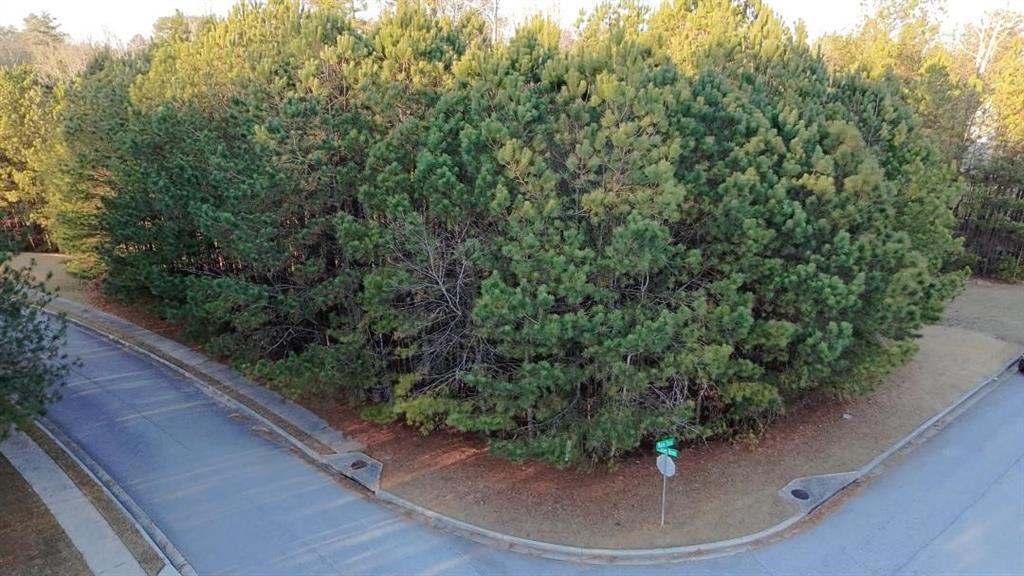 5185 Marie Trace, South Fulton, GA 30349