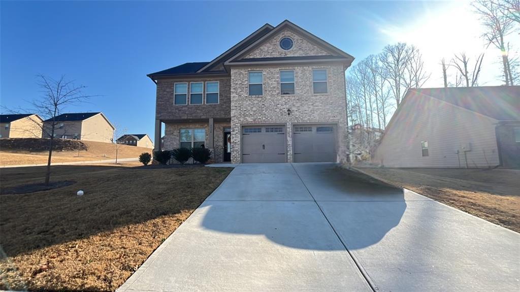 1734 Middle Brook Dr., Conyers, GA 30012