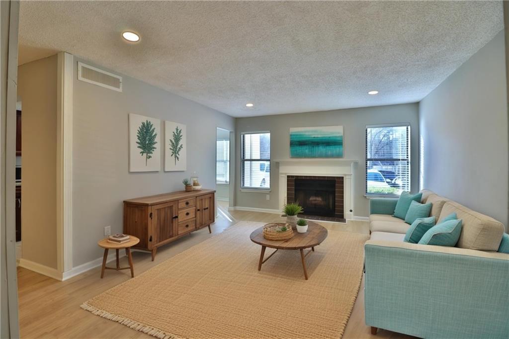 1412 Huntingdon Chase, Sandy Springs, GA 30350