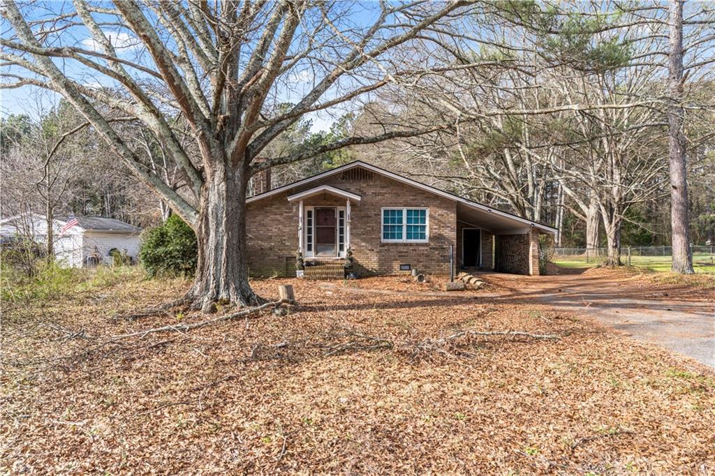 671 Old Camp Church Rd., Carrollton, GA 30117