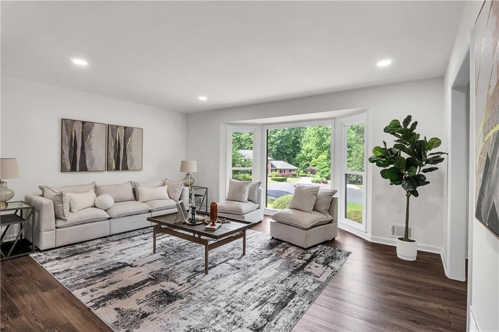 529 Greystone Tr., Marietta, GA 30068